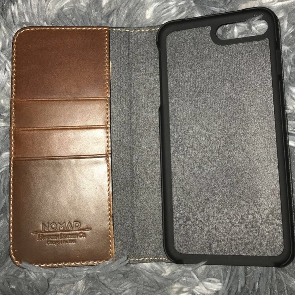 Phone case - Picture 2 of 3